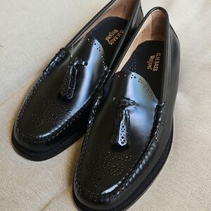 G.H BASS Larson Weejuns Tassel Loafers Black, Men's 11 Perforated Design Details